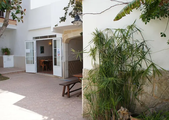 Hostal Oasis MenorcaHostal